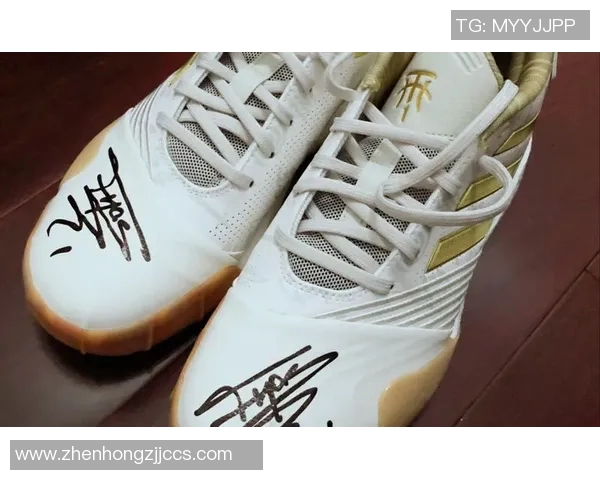 足球明星签名橡胶手环热销中让你与偶像同频共振的时尚单品 足球明星签名橡胶手环热销中让你与偶像同频共振的时尚单品