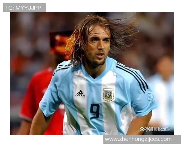 足球明星进球瞬间高清画册展现传奇时刻与精彩瞬间的完美结合